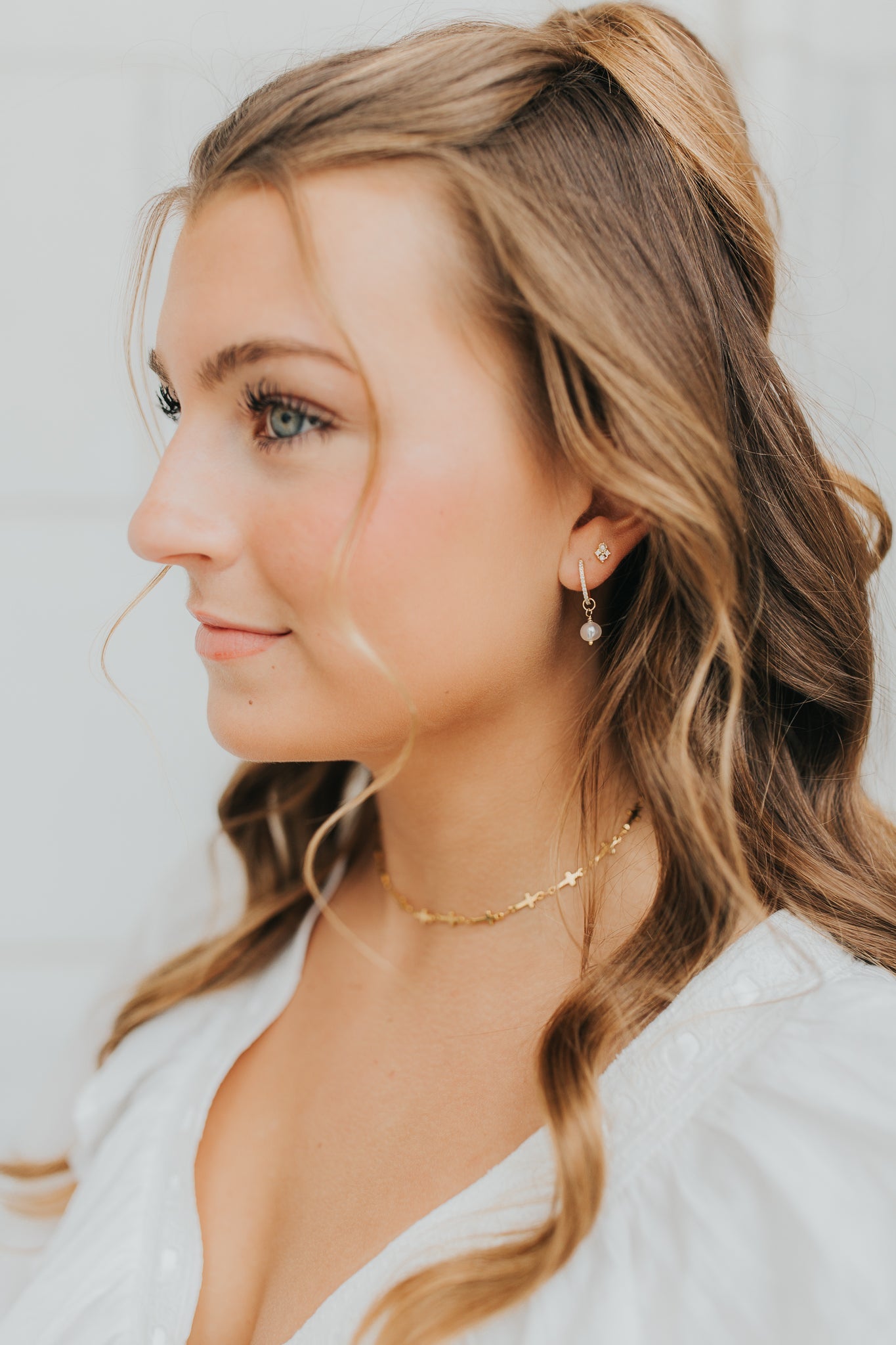 The Gold Cross Necklace